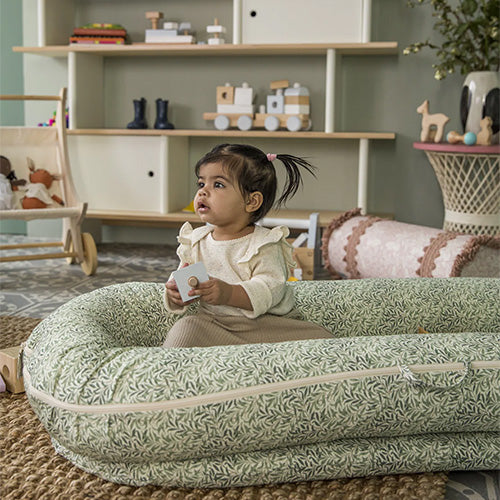 DockATot Grand Babynest, Willow Boughs (William Morris)