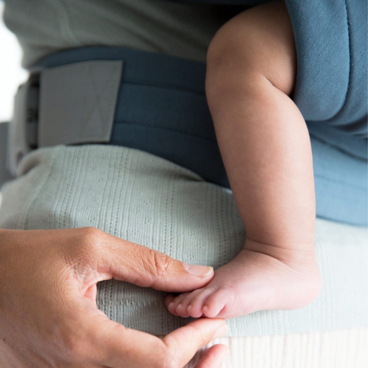 Ergobaby Embrace Oxford Blue