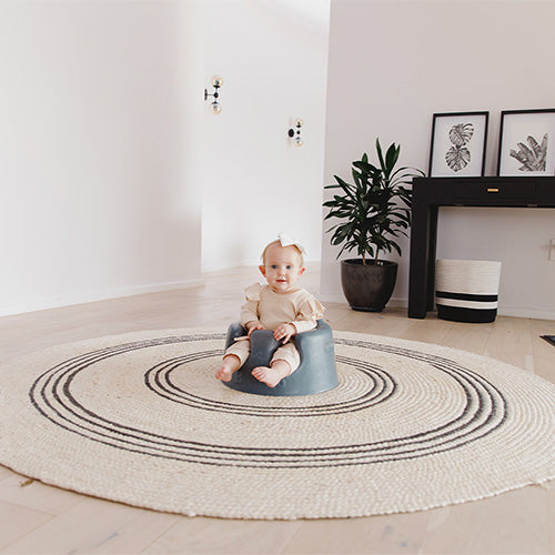 Bumbo Babysitter, Ljusgrå