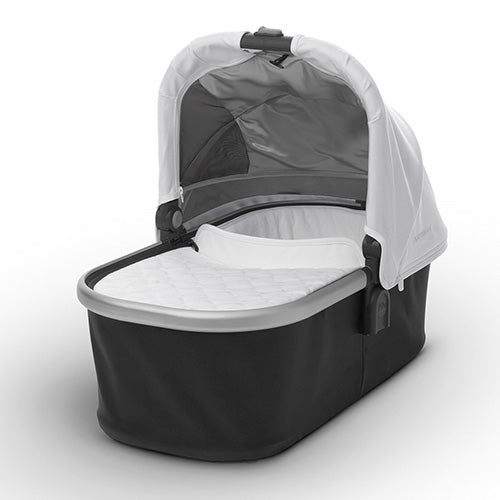 UPPAbaby Vista Cruz bassinet Loic