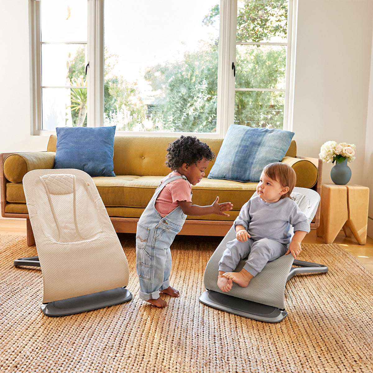 Ergobaby Evolve 3-i-1 Babysitter, Cream Mesh