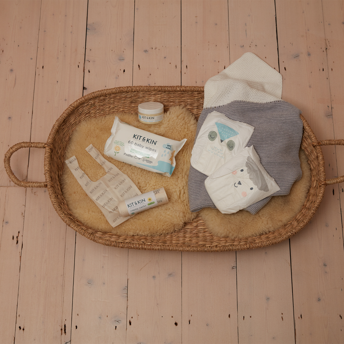 Kit & Kin Biologiskt Nedbrytbara Blöjpåsar, (60 st)