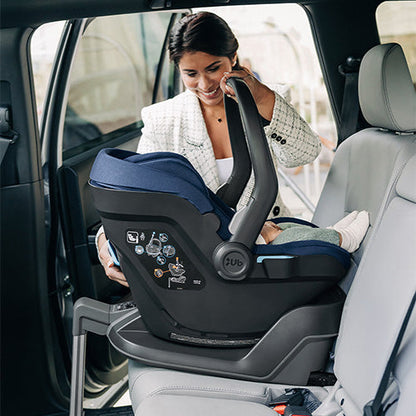 UPPAbaby-Mesa i-Size Noa-reirei
