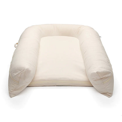 DockATot Grand Babynest, Sand Chambray
