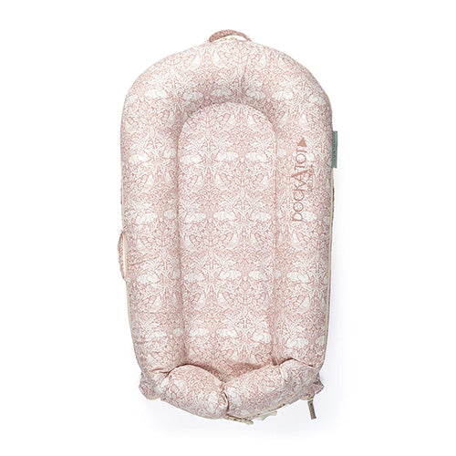 DockATot Deluxe+-Babynest, Brer Rabbit (William Morris)-reirei