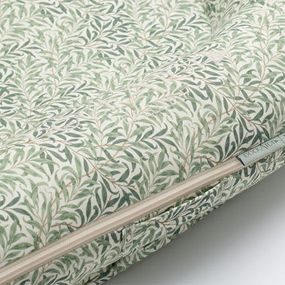 DockATot-Deluxe+ Babynest, Willow Boughs (William Morris)-reirei