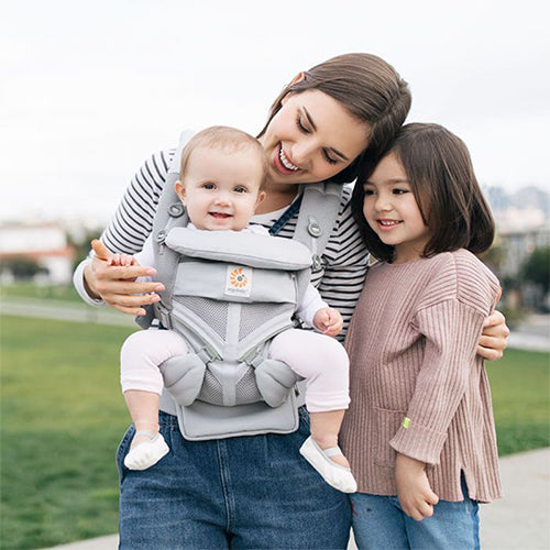 Ergobaby-Omni 360 Cool Air Mesh Grå-reirei