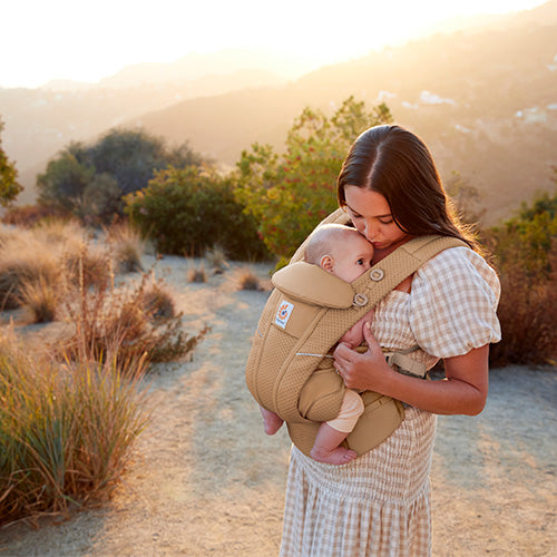 Ergobaby-Omni Breeze Camel Brown-reirei