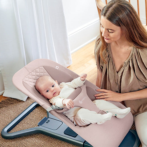 Ergobaby-Evolve 3-i-1 babysitter Blush Pink-reirei