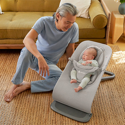 Ergobaby-Evolve 3-i-1 babysitter Mesh, Ljusgrå-reirei