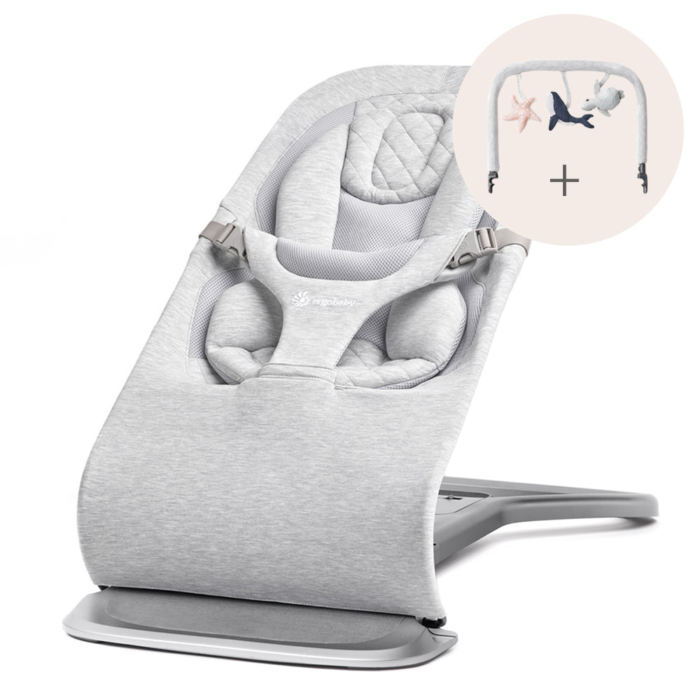 Ergobaby Evolve 3-i-1 babysitter Ljusgrå med lekbåge, Ljusgrå (spara 599 kr)