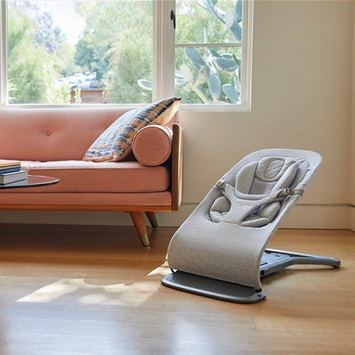 Ergobaby-Evolve 3-i-1 babysitter Light Grey-reirei