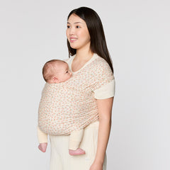 Ergobaby Aura Bæresjal Trikå, Dainty Blooms