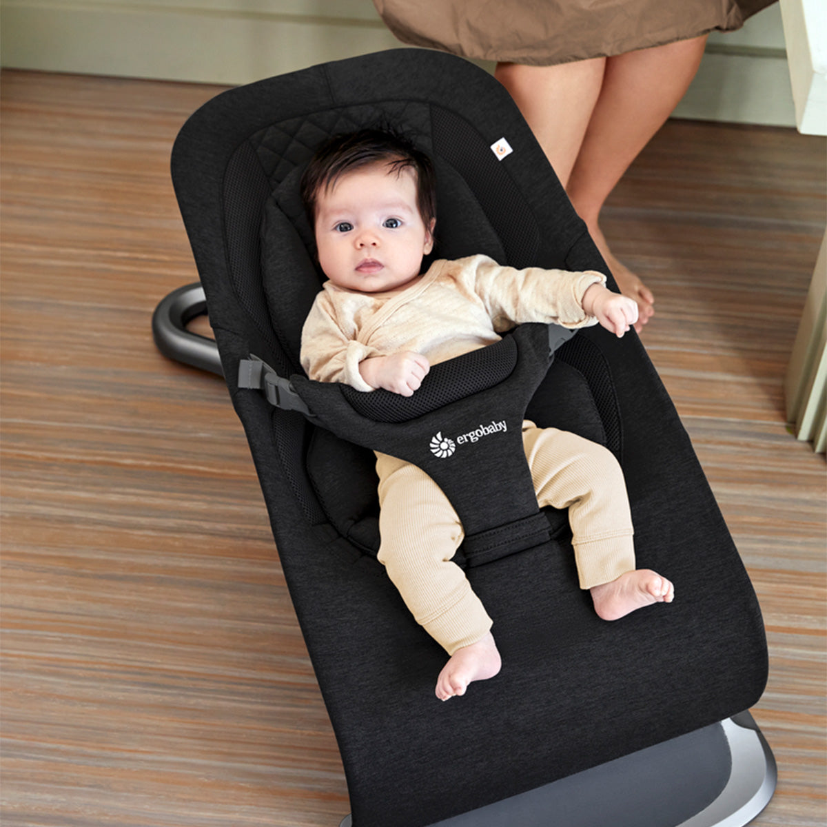 Ergobaby Evolve 3-i-1 vippestol Onyx Black