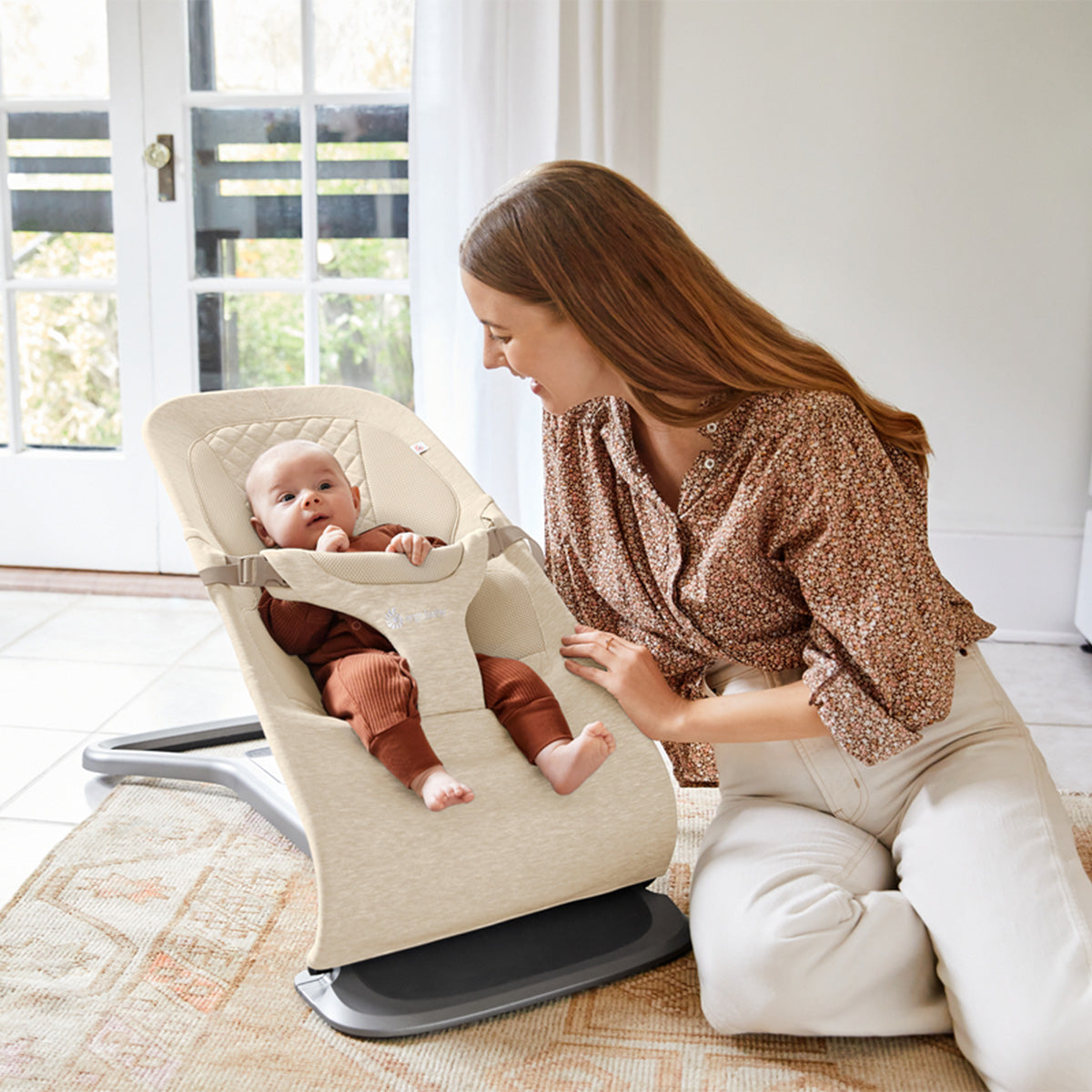 Ergobaby Evolve 3-i-1 babysitter, Cream