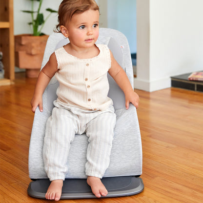 Ergobaby Evolve 3-i-1 babysitter, Ljusgrå