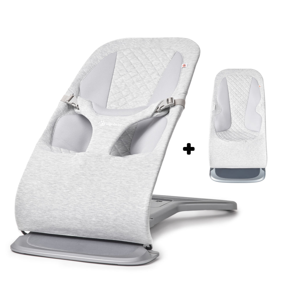 Ergobaby Evolve 3-i-1 babysitter Ljusgrå med extra tygsits (spara 899 kr)