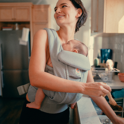 Ergobaby Omni Deluxe Mesh Pearl Grey